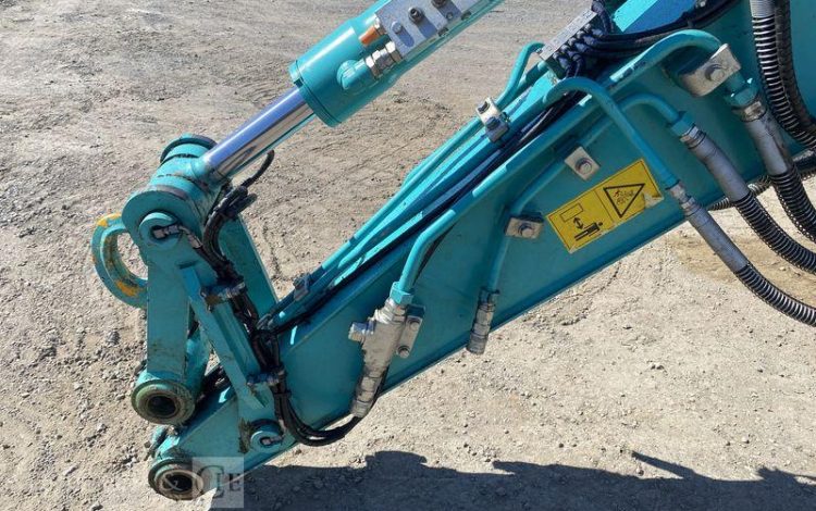 KOBELCO PELLE SUR CHENILLES  SK75SR-7 – 8,8 TONNES – DIESEL – 1061 HEURES – ANNEE 2024  51728