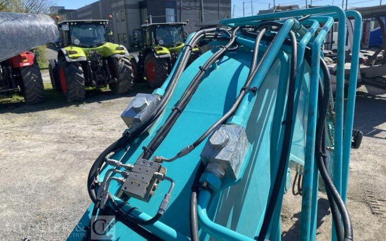KOBELCO PELLE SUR CHENILLES  SK75SR-7 – 8,8 TONNES – DIESEL – 1061 HEURES – ANNEE 2024  51728