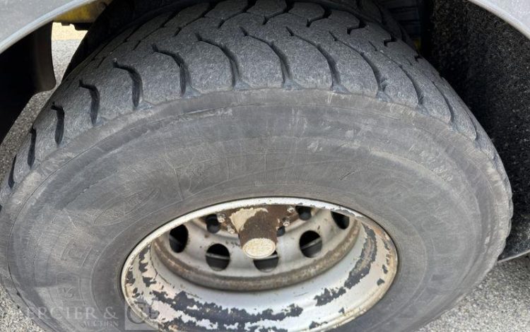 SCANIA CAMION EQUIPE D&rsquo;UNE NACELLE WUMAG WT 700 – 331000 KM -AN 2009- 331000 KM  AC-344-MB