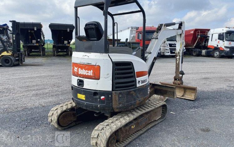 BOBCAT PELLE  ACRA17627