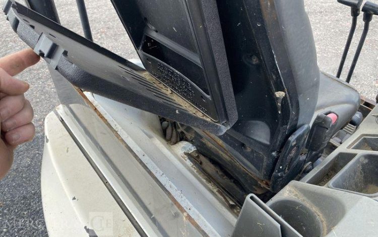 BOBCAT PELLE  ACRA17627