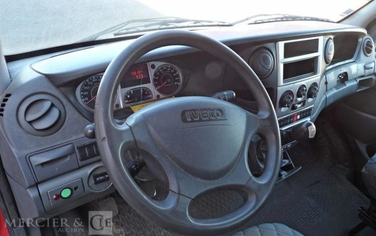 IVECO 35S11 AVEC NACELLE MULTITEL MX200 20M  AV-886-JG