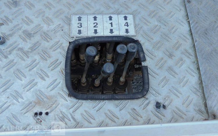 IVECO 35S11 AVEC NACELLE MULTITEL MX200 20M  AV-886-JG