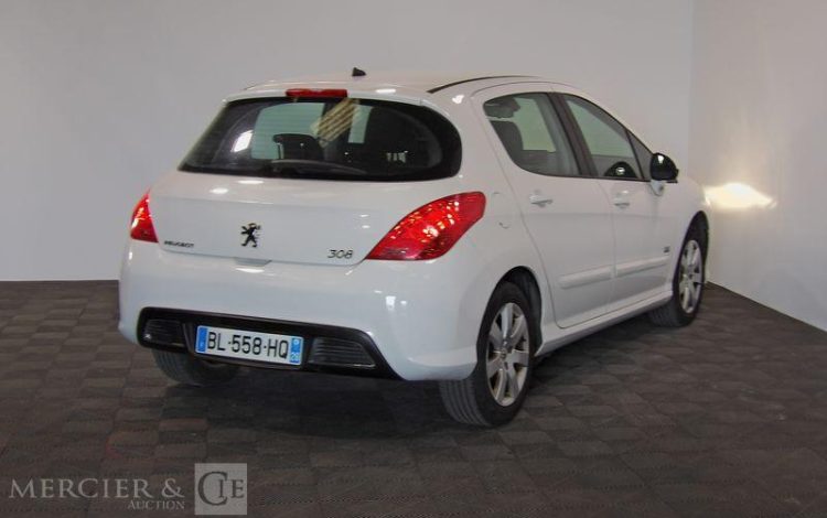 PEUGEOT 308 GENERATION-I 1.6 HDI 90CH NAVTEQ BLANC BL-558-HQ