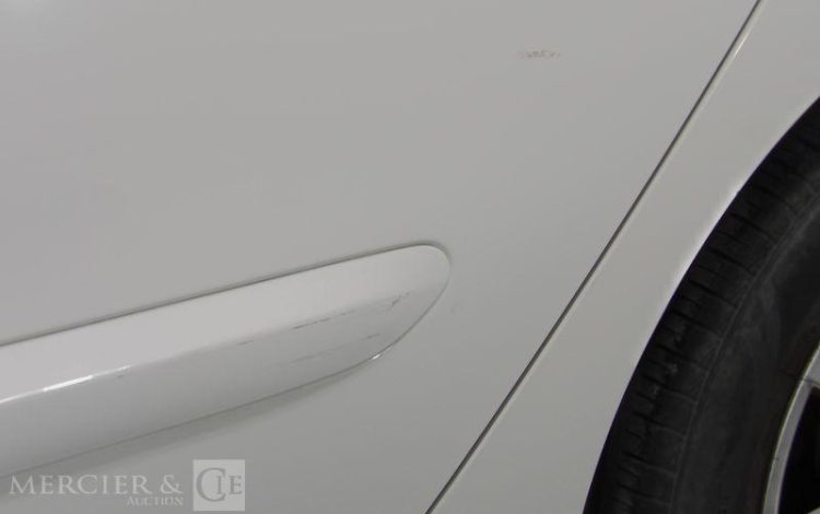 PEUGEOT 308 GENERATION-I 1.6 HDI 90CH NAVTEQ BLANC BL-558-HQ