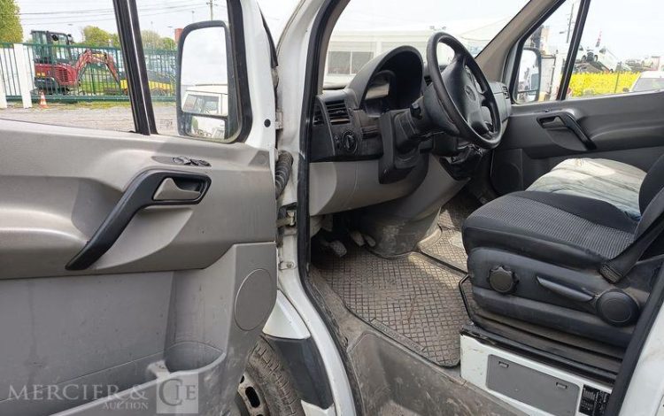 MERCEDES SPRINTER BENNE  BT-271-XE