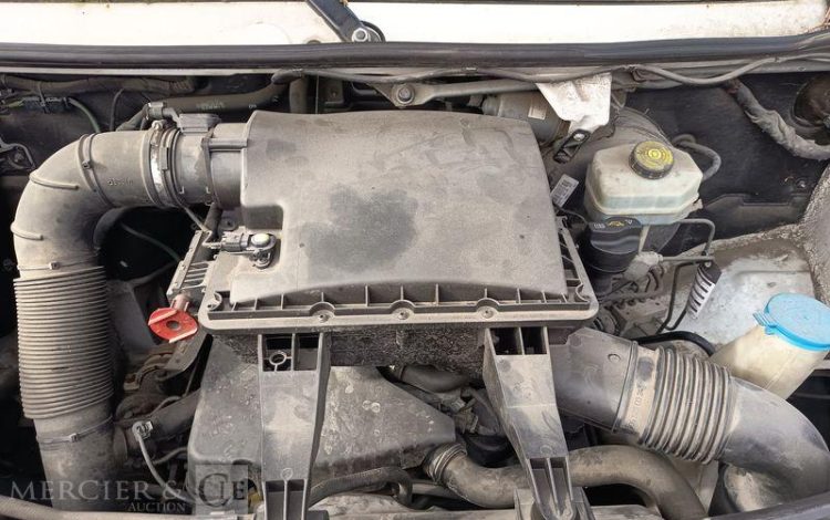 MERCEDES SPRINTER BENNE  BT-271-XE