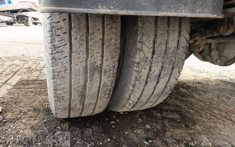 MERCEDES SPRINTER BENNE  BT-271-XE