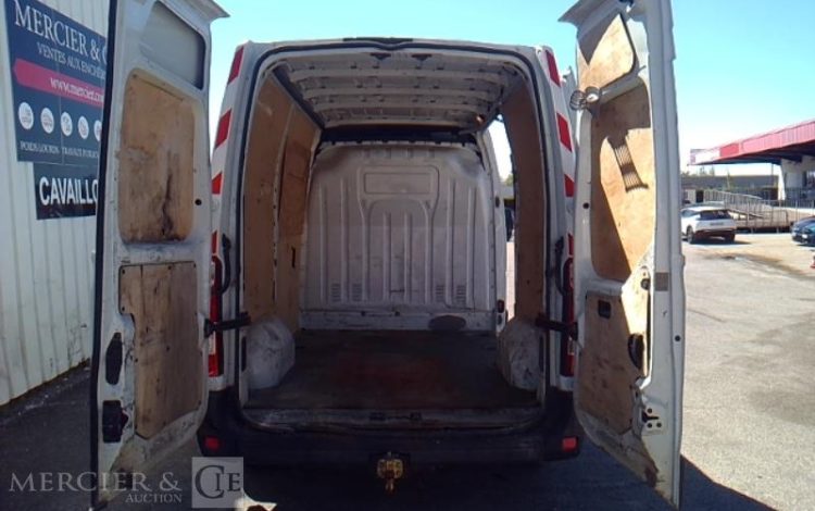 RENAULT MASTER DCI 125 L1H2  CF-004-LS