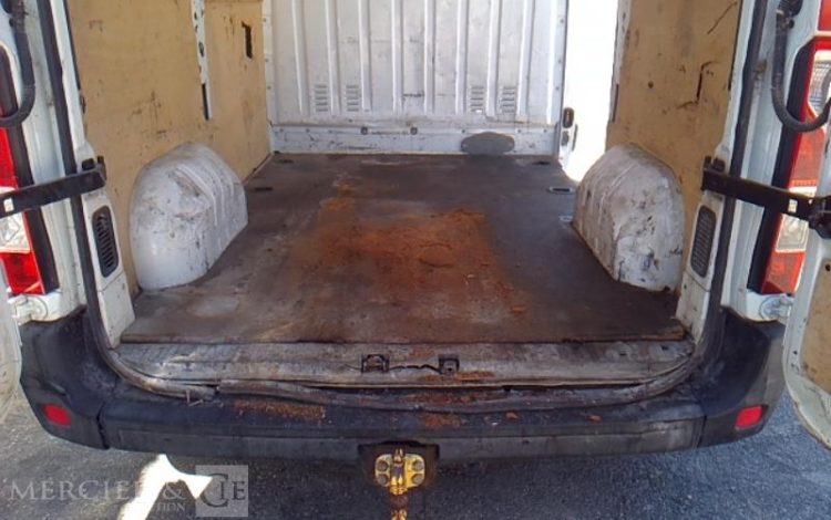 RENAULT MASTER DCI 125 L1H2  CF-004-LS