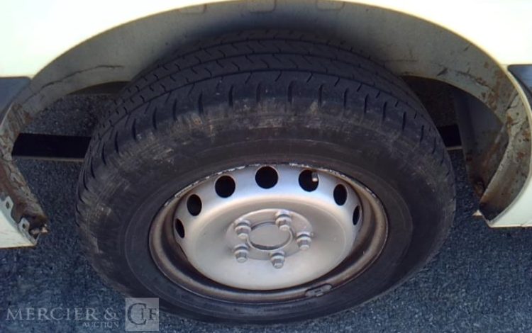 RENAULT MASTER DCI 125 L1H2  CF-004-LS