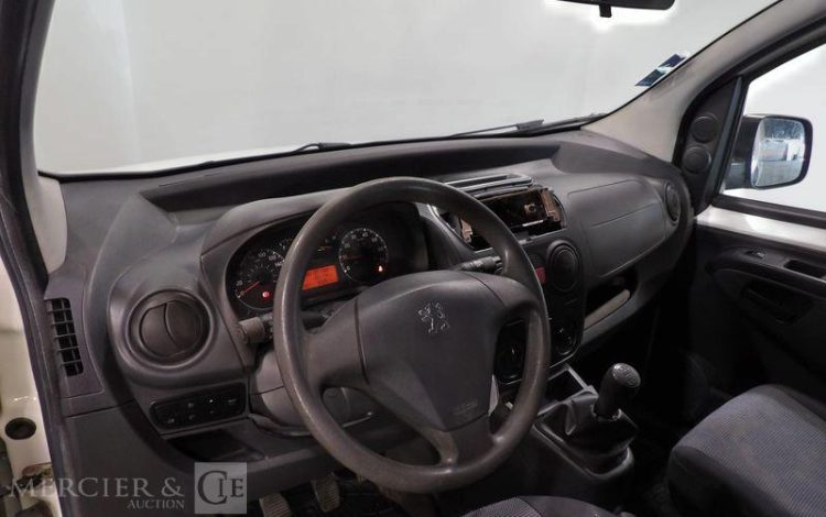 PEUGEOT BIPPER 1.4 HDI 70 PACK CD CLIM BLANC CX-267-JP