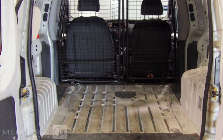 PEUGEOT BIPPER 1.4 HDI 70 PACK CD CLIM BLANC CX-267-JP