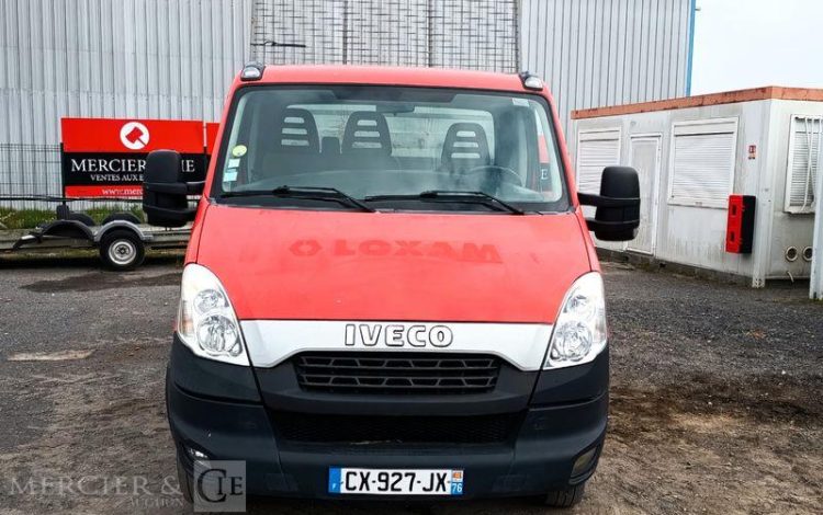 IVECO 35C13.6 BENNE SIMPLE CABINE COFFRE  CX-927-JX