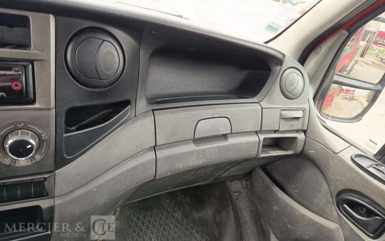 IVECO 35C13.6 BENNE SIMPLE CABINE COFFRE  CX-927-JX