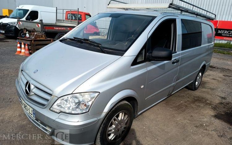 MERCEDES VITO GRIS DB-083-LJ