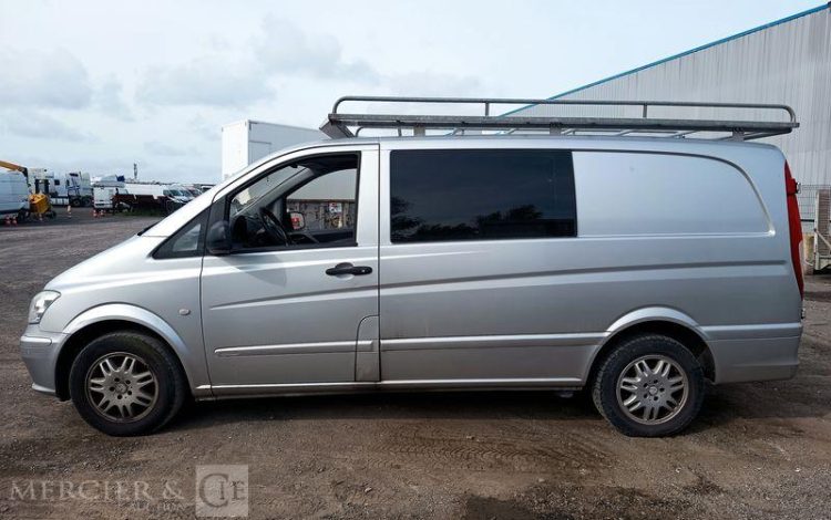 MERCEDES VITO GRIS DB-083-LJ