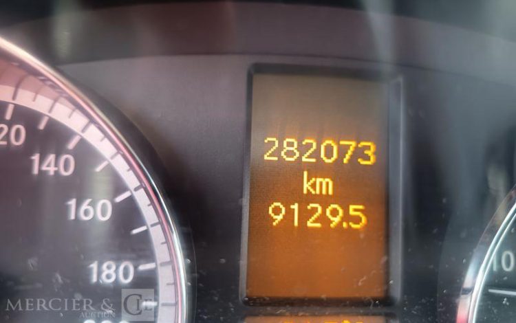 MERCEDES VITO GRIS DB-083-LJ