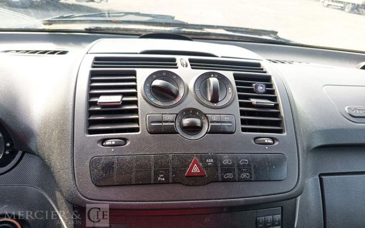 MERCEDES VITO GRIS DB-083-LJ