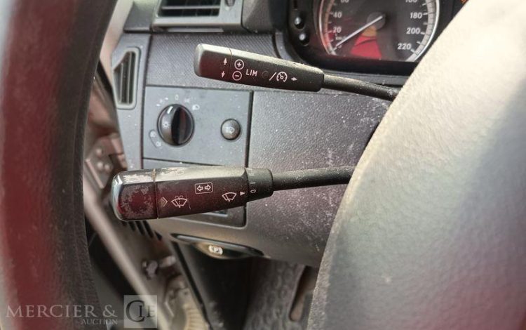 MERCEDES VITO GRIS DB-083-LJ