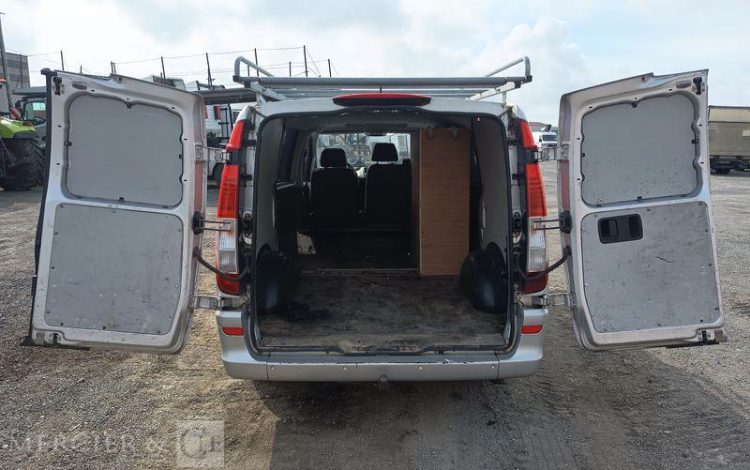 MERCEDES VITO GRIS DB-083-LJ