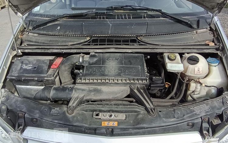 MERCEDES VITO GRIS DB-083-LJ