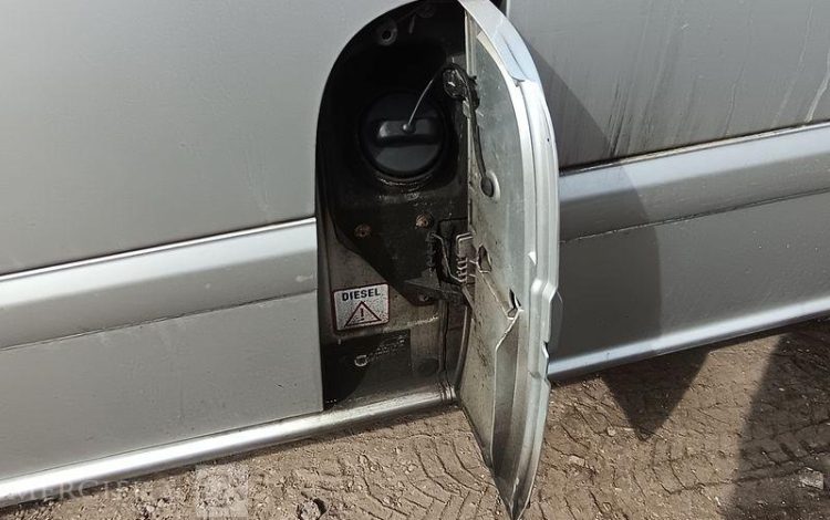 MERCEDES VITO GRIS DB-083-LJ