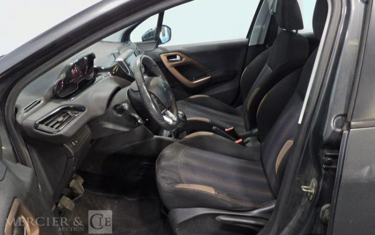 PEUGEOT 208 GENERATION-I 1.2 PURETECH 80H URBAN SOUL GRIS DB-677-VA