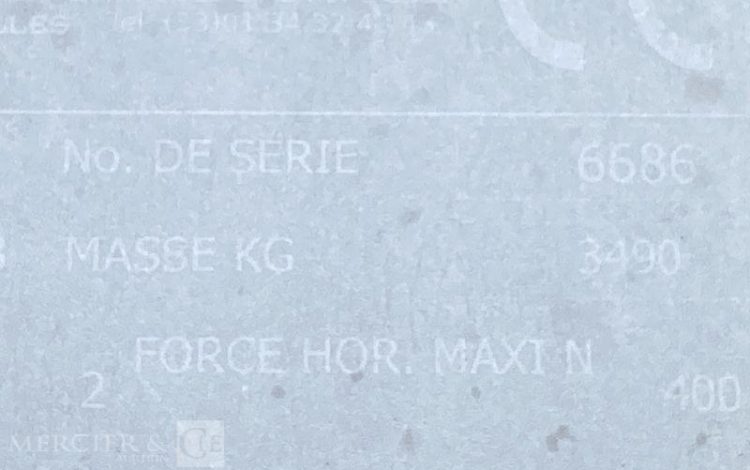 IVECO DAILY 35S11 AVEC NACELLE GSR 179T 18M – DIESEL – 2852 HEURES – ANNEE 2013 ROUGE DB-683-LQ