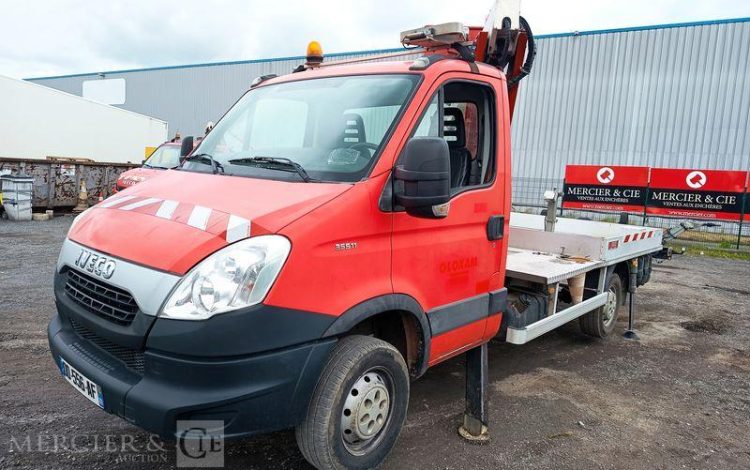 IVECO IS35 AVEC NACELLE  MULTITEL MT202DS 16M  DD-556-AF
