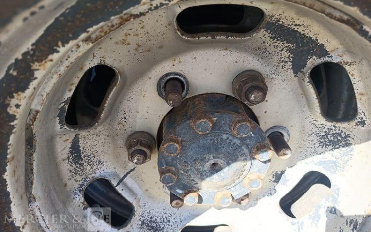 IVECO 35C15.6 BENNE SIMPLE CABINE COFFRE  DH-387-QF