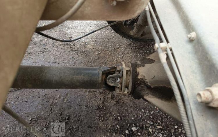 IVECO 35C15.6 BENNE SIMPLE CABINE COFFRE  DH-387-QF