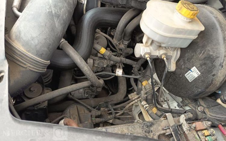 IVECO 35C15.6 BENNE SIMPLE CABINE COFFRE  DH-387-QF