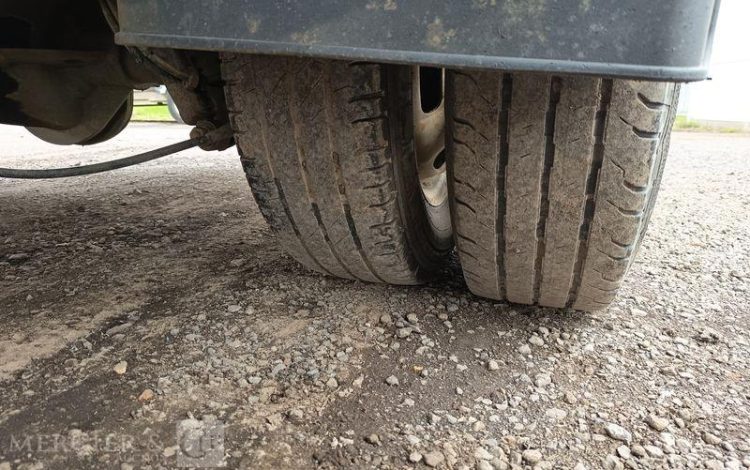 IVECO 35C15.6 BENNE SIMPLE CABINE COFFRE  DH-387-QF