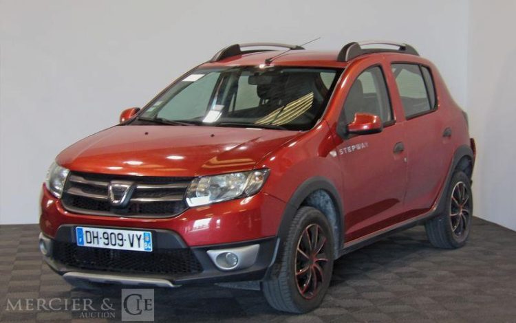 DACIA SANDERO STEPWAY 1.5 DCI 90CH PRESTIGE ROUGE DH-909-VY