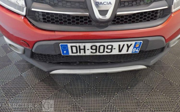 DACIA SANDERO STEPWAY 1.5 DCI 90CH PRESTIGE ROUGE DH-909-VY