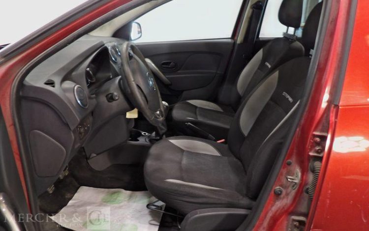 DACIA SANDERO STEPWAY 1.5 DCI 90CH PRESTIGE ROUGE DH-909-VY