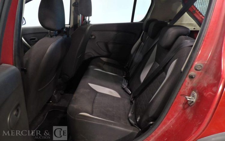 DACIA SANDERO STEPWAY 1.5 DCI 90CH PRESTIGE ROUGE DH-909-VY