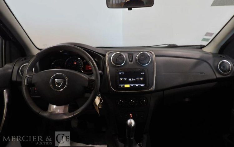 DACIA SANDERO STEPWAY 1.5 DCI 90CH PRESTIGE ROUGE DH-909-VY