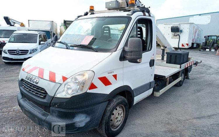 MULTITEL DAILY AVEC NACELLE MULTITEL 160ALU 16M  DK-084-KY