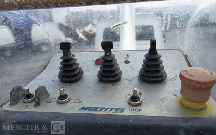 MULTITEL DAILY AVEC NACELLE MULTITEL 160ALU 16M  DK-084-KY