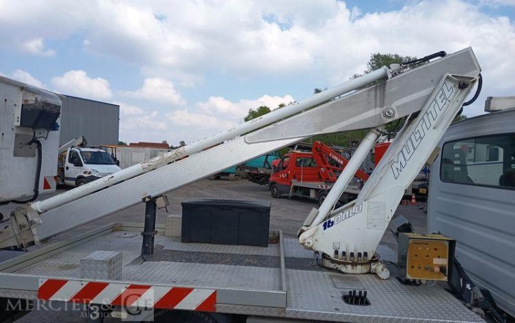 MULTITEL DAILY AVEC NACELLE MULTITEL 160ALU 16M  DK-084-KY