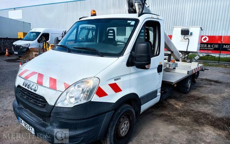 MULTITEL DAILY AVEC NACELLE MULTITEL 160ALU 16M  DK-183-EY