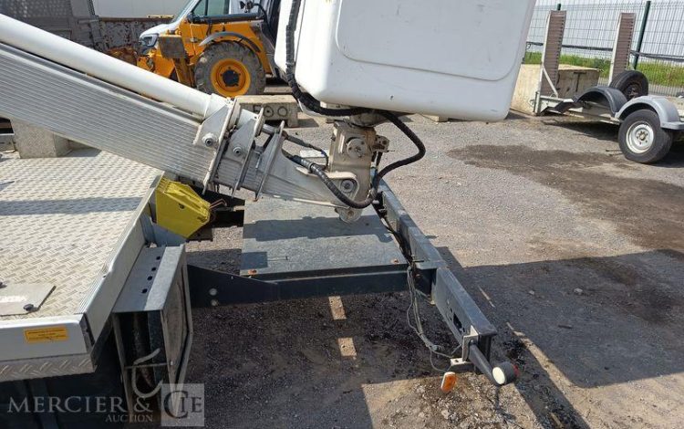 MULTITEL DAILY AVEC NACELLE MULTITEL 160ALU 16M  DK-183-EY