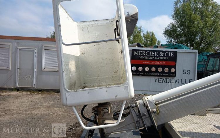 MULTITEL DAILY AVEC NACELLE MULTITEL 160ALU 16M  DK-183-EY