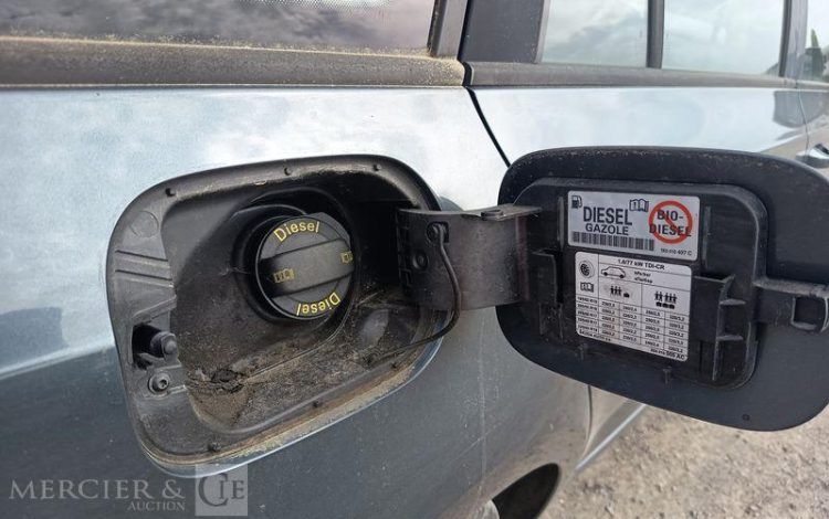 SKODA OCTAVIA COMBI  DK-482-QL