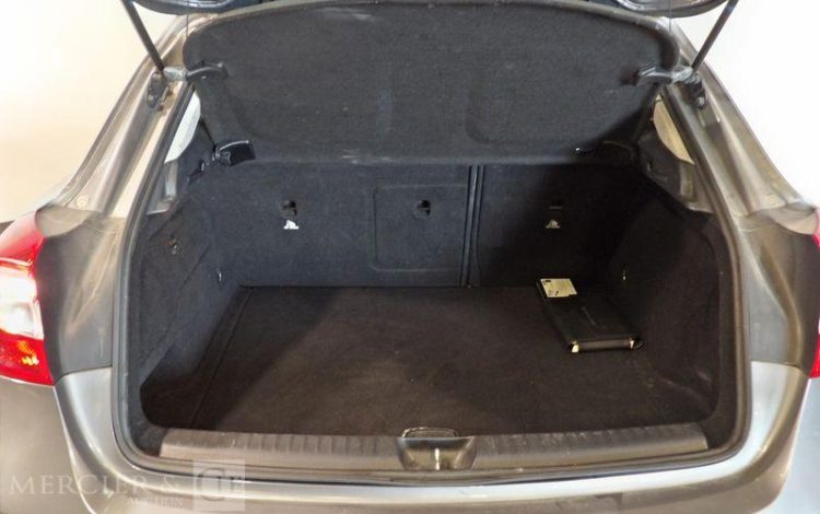 MERCEDES GLA 1.5 180 CDI 110CH INTUITION GRIS DT-355-PJ