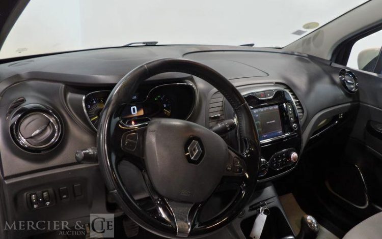 RENAULT CAPTUR 1.5 DCI 90CH ENERGY INTENS NOIR DW-026-CD