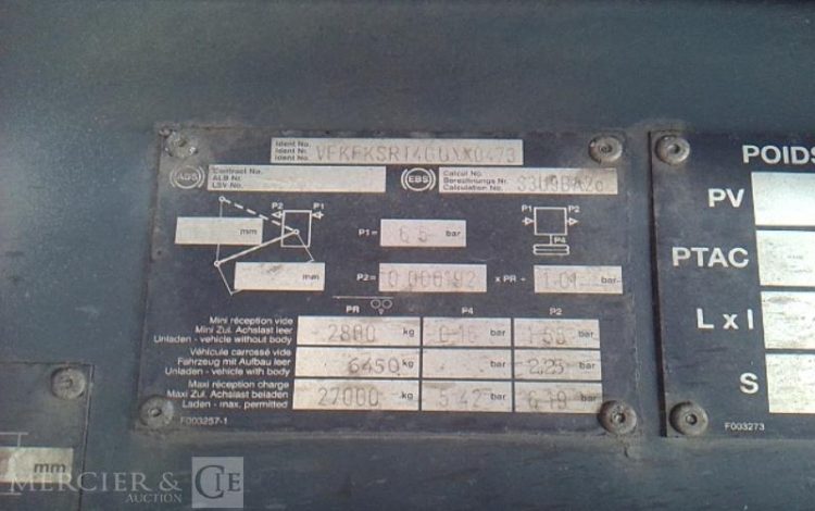 FRUEHAUF SEMI REMORQUE HAYON 3 ESSIEUX PTAC 38T  EA-490-ZR