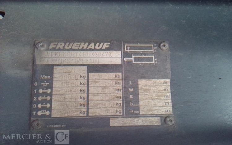 FRUEHAUF SEMI REMORQUE HAYON 3 ESSIEUX PTAC 38T  EA-490-ZR